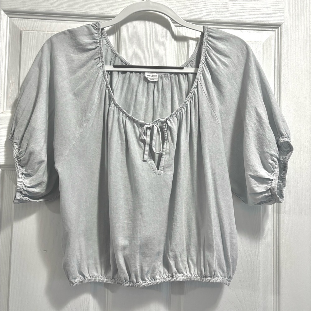 Aritzia Wilfred Free Blue Linen Blouse Tie Front Top Size Small